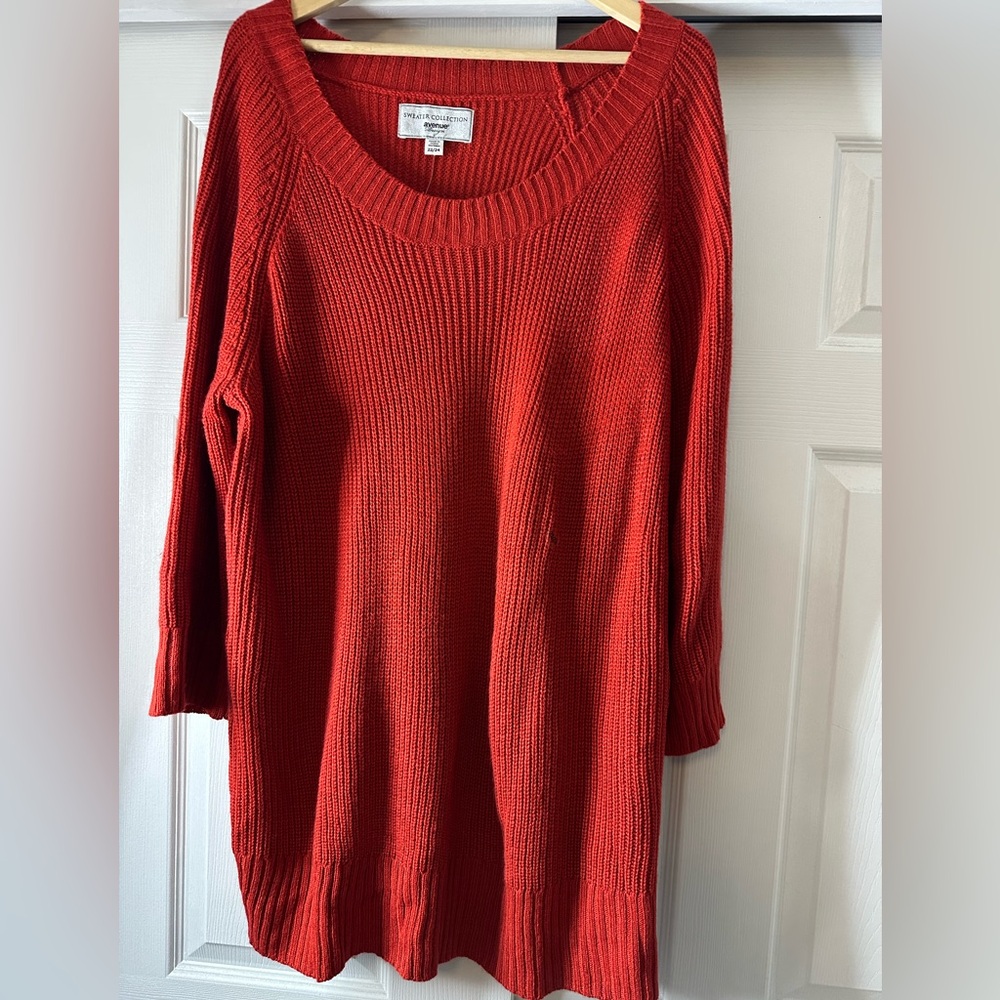 Avenue Vibrant Red Crew Neck Sweater NWT SZ 22/24 longer length 3/4 sleeves